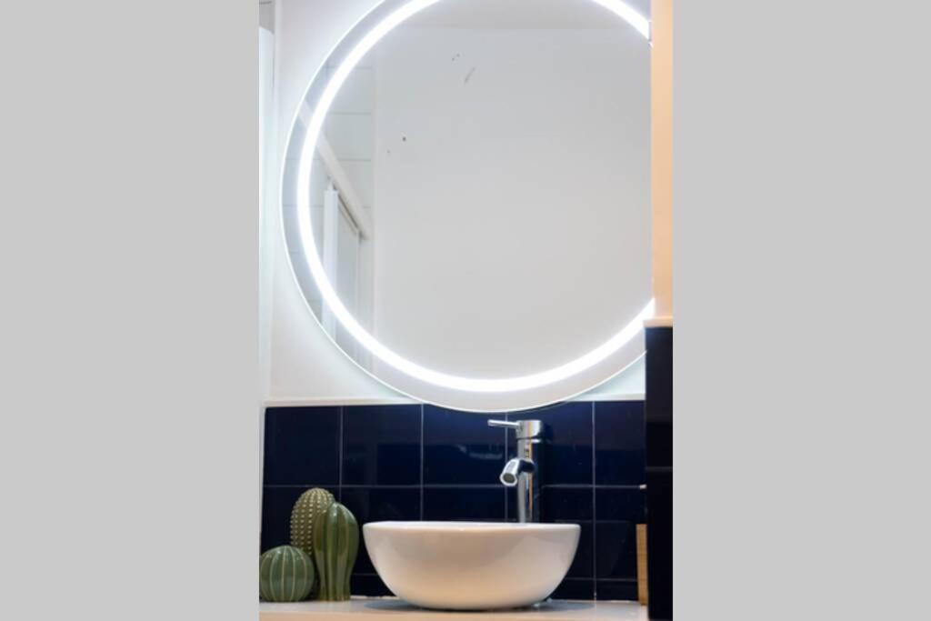 Luxury Apartment Puerta Del Sol City Center Gran Via With Ac Madrid Exterior photo